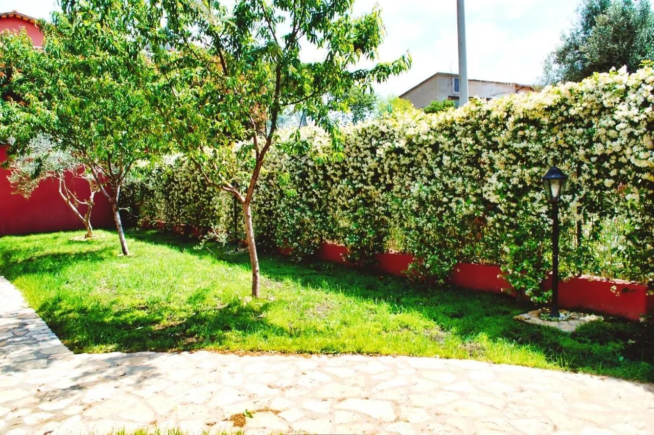 Vacanze Sotto Le Stelle Villa Pescia Romana 0*,  Italy