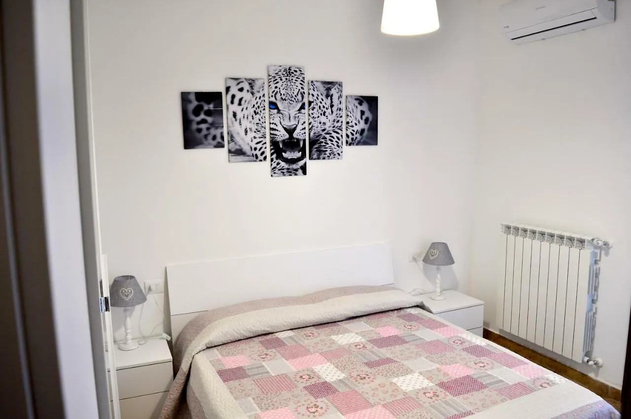Holiday home Vacanze Sotto Le Stelle Villa Pescia Romana